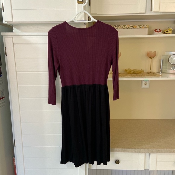 Colour-Block Dress - Picture 4 of 6